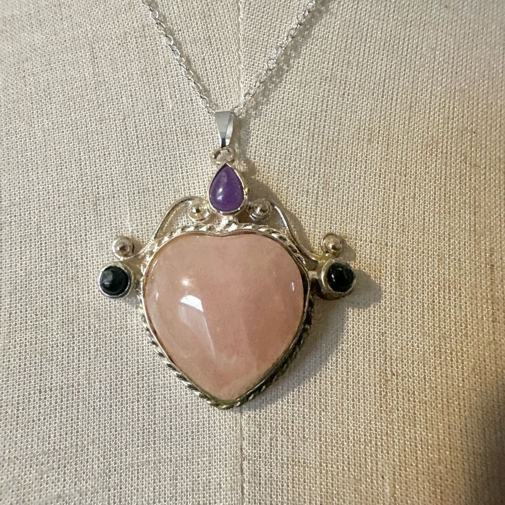 Rose Quartz silver tone heart pendant necklace